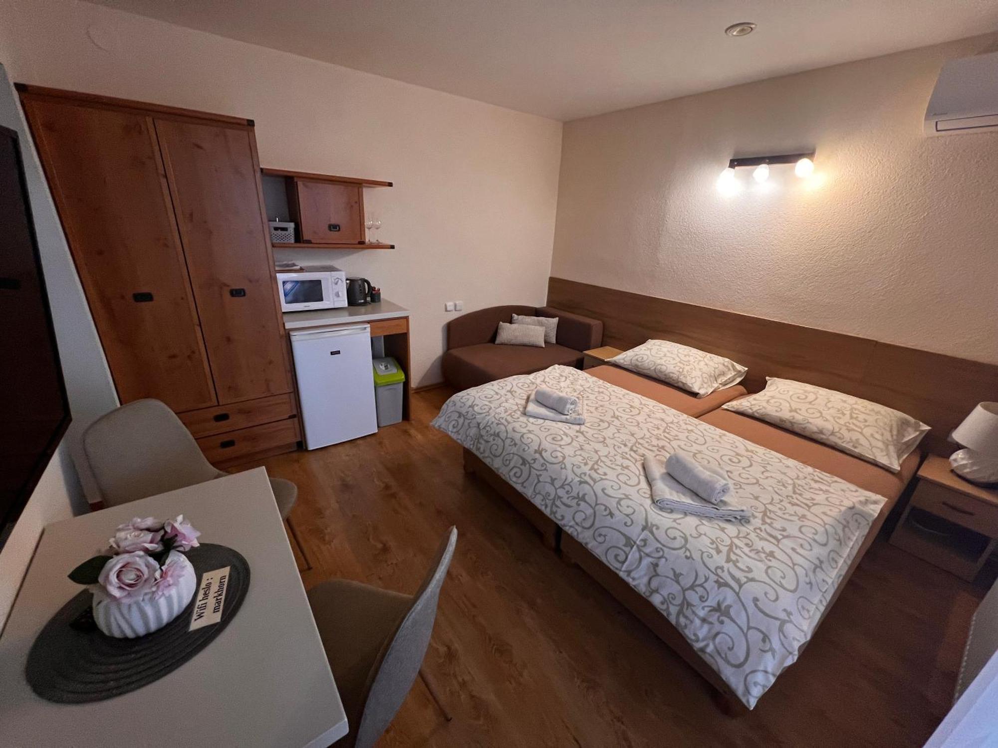 Apartmany Teddy Bojnice Exterior foto